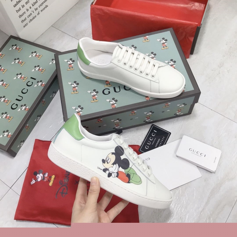 G*u*i casual shoes